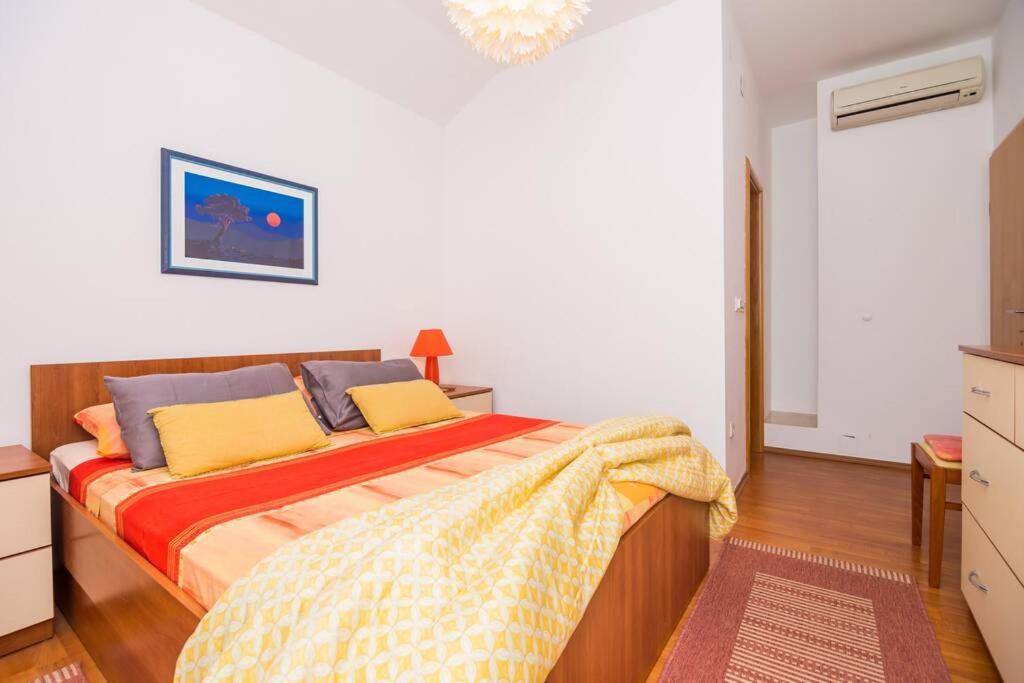 Modern Villa With Swimming Pool - Penthouse Dubrovnik Bagian luar foto